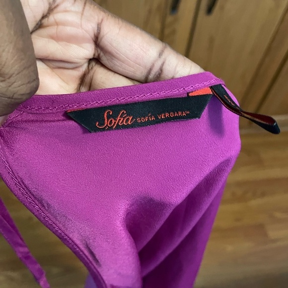 Sophia Vergara Fuchsia Sleeveless Tie Front Crop Blouse NWT - Picture 6 of 8